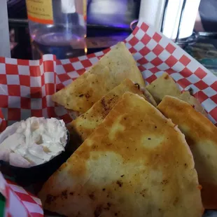 The Ticket Sports Bar & Grill
