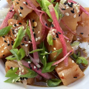 Poke Tuna Bowl Close-up