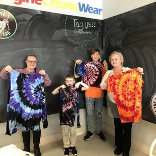 Tie Dye with Family!