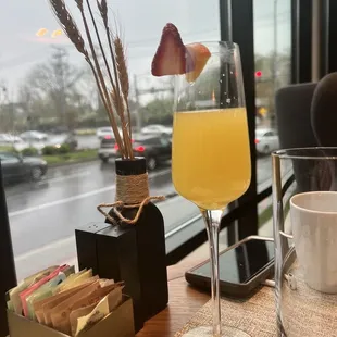 $12 mimosa is a crime