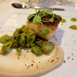 Women of the Restaurant Industry: Falafel Crusted Salmon