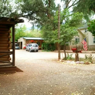 Straight ahead to the righ