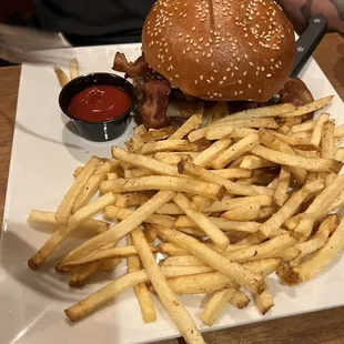 Smoked Burger loaded with bacon