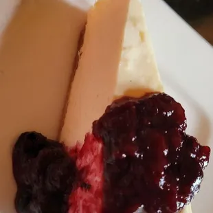 Lemon cheesecake with blueberry compote.... it was sooo good!!