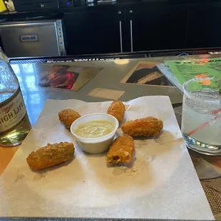 Jalapeño poppers