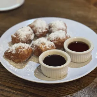 food, dough desserts, donuts