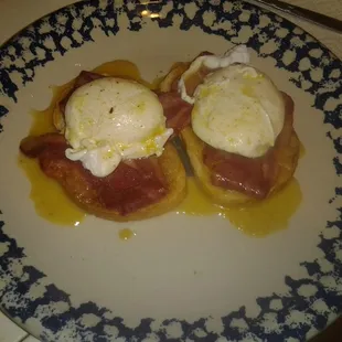a twist on eggs benedict