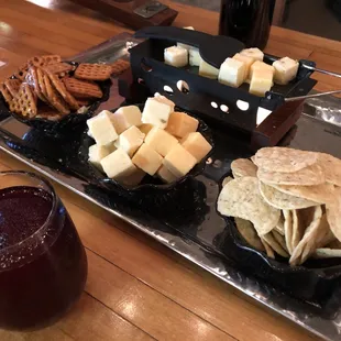 Crazy Patriot slushy and cheddar melt with chips