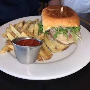 Cubano... Very good....