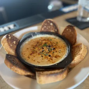 Borracha bread with white wine fondue