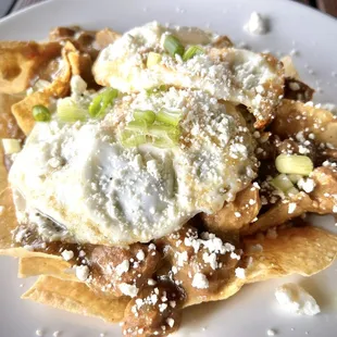 Chiliquiles with Carnitas