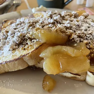 Apple granola toast