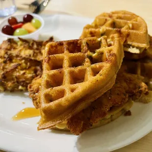 Jalapeño cheddar waffle chicken sandwich with hashbrown casserole and fruit