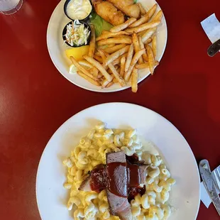 Mac &amp; cheese with brisket, Fish and chips