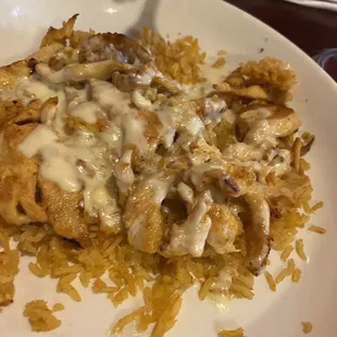 My dates chicken and rice entree, seemed a bit small portion wise but enjoyed its flavor.