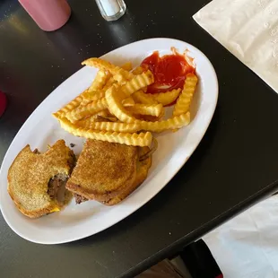 Patty melt with fries