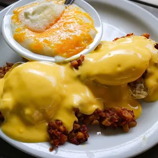 Classic Eggs Benedict