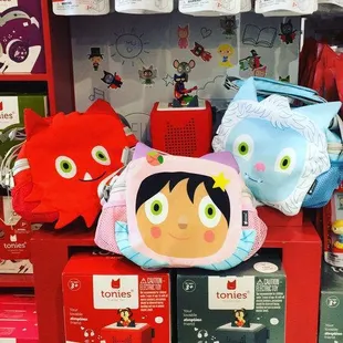 When life keeps you moving, don't leave your Tonies behind....Tonies Character Bags have arrived!