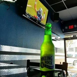 College ball &amp; a beer, Happy Saturday!