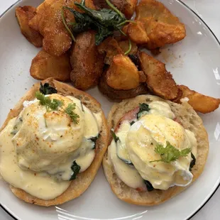 Eggs Benedict