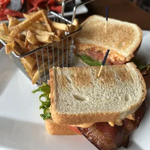 Pimento BLT