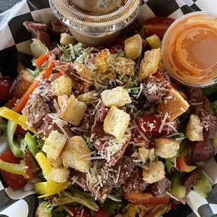 Harvest salad with tri tip