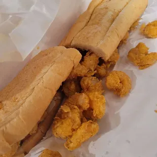 Shrimp poboy