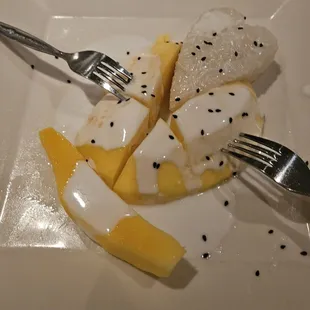 Mango Sticky Rice. Yummy!!!