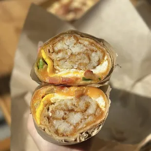 Breakfast Burrito with avocado: my favorite breakfast burrito in OC thus far