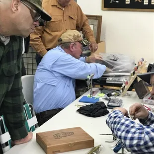 Fly Tying Social