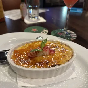 Vanilla bean creme brulee