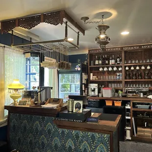 sushi and sashimi, interior