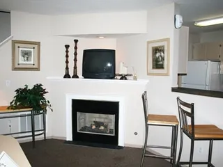 Sharon Glen Apartments