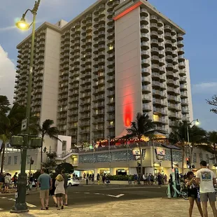 View from Waikiki of Twin Fin