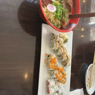 Spicy Fire Ramen Sumo Sampler