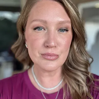 Jenny L.