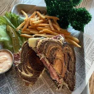 Ruben sandwich