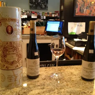 A little afternoon bubbly at The Vine!