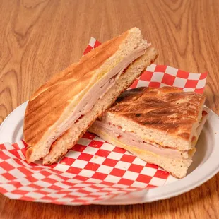 #P4 Turkey w/ Bacon, Mozzarella Cheese
