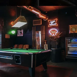 Pool table