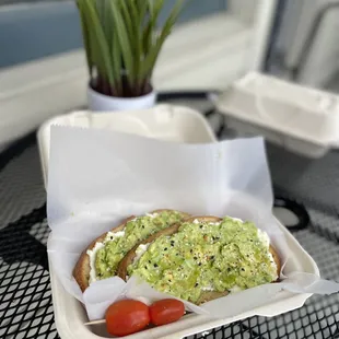 mmmm the Ricotta Honey Avocado Toast!!