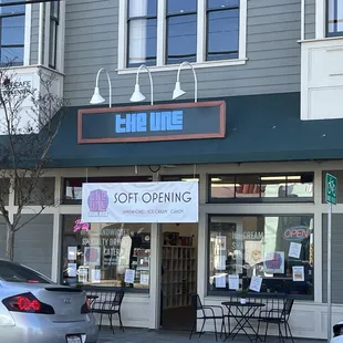 Storefront 12.16.2023