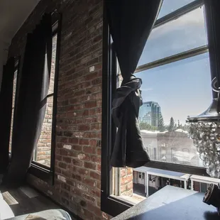 Union Hotel in Old Sacramento. Beautiful Views &amp; Rooms. Best venue for weddings in Sacramento.