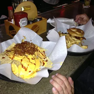 BBQ nachos and BBQ Sammy