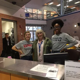 Rec Ing Crew. Is that Beyoncé and JZ, huh? No way , they would've called us first, yeah U right!