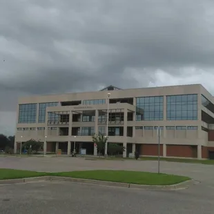 Kirschman School of Business