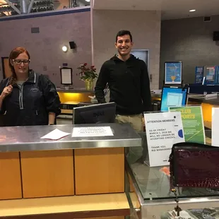 Edgar, Director. Uh " suh "( southern way of saying "sir") did the UNO fitness Ctr have anyting ta do wit yo celeb looks, Dat's right?