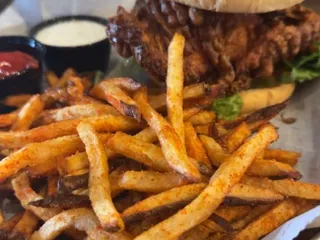 Brew Ales & Eats