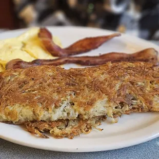 Eggs, bacon, and Hash brown