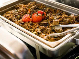 Cal Lee's Cuisine